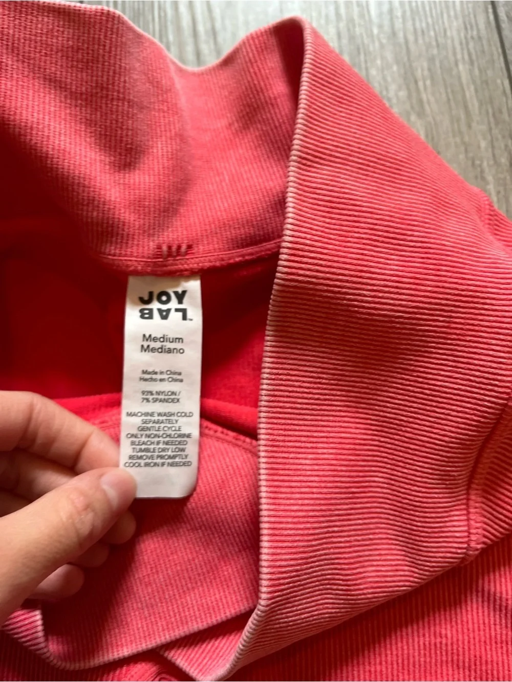 JoyLab Red/Pink Train Shorts Size Medium 4.5”
